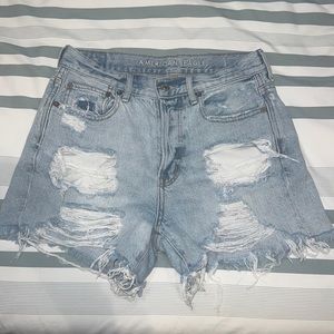 AE 90’s Boyfriend Shorts